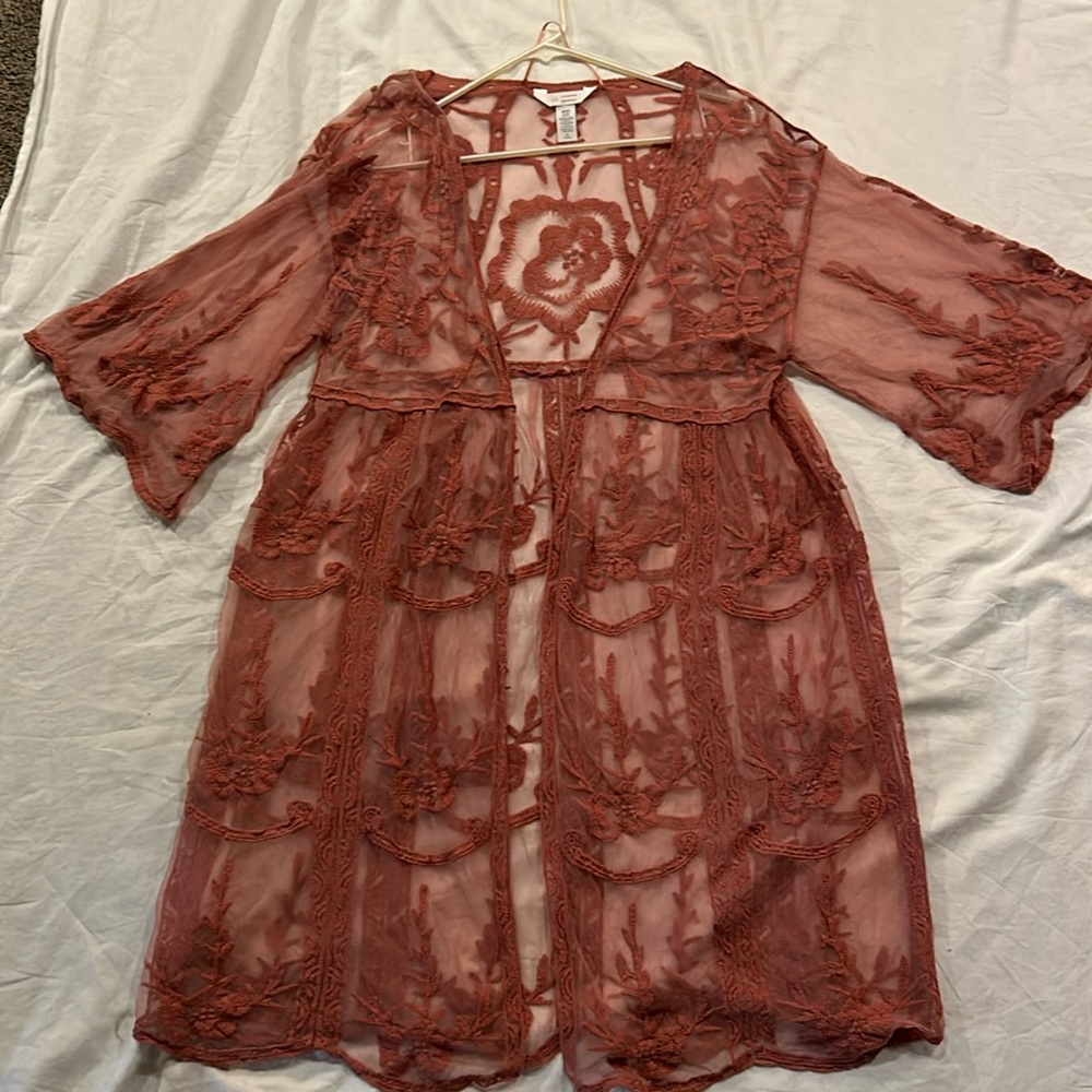 Lauren Conrad cover up